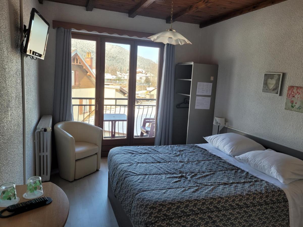 Les Jolis Coeurs Hotel